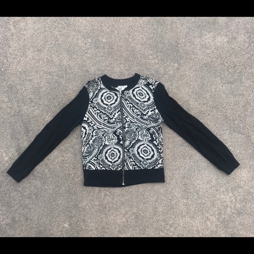 Art design printed light weight jacket!